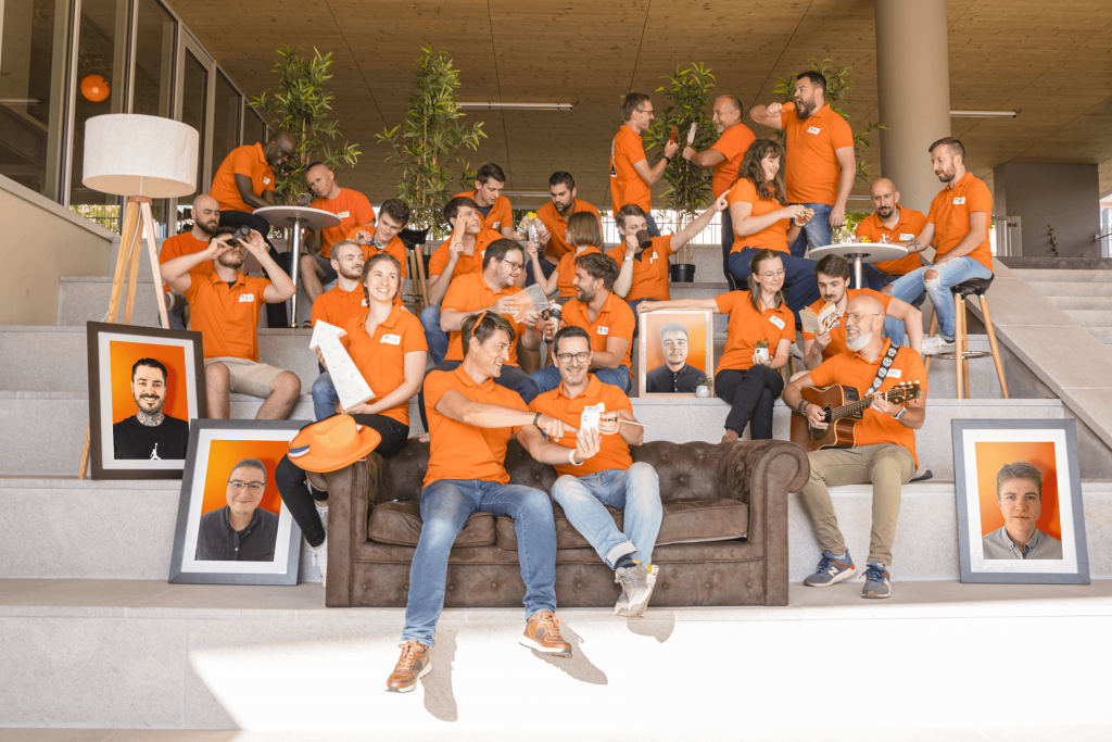 Photo de groupe de l'équipe Monkey Factory